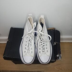 Converse Runstarhike White High-Top Sneakers Womens12/Mens10.5